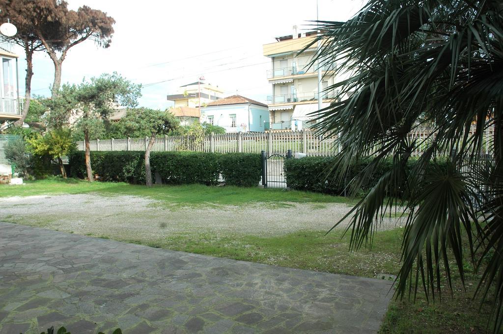 Villa Linda Affittacamere Μπελάρια-Ιτζέα Μαρίνα Εξωτερικό φωτογραφία
